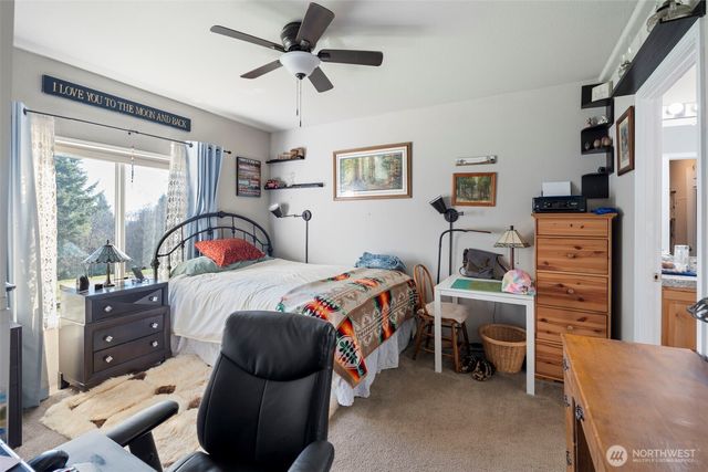 131 Silverthistle Road, Winlock, WA 98596