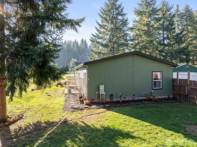131 Silverthistle Road, Winlock, WA 98596