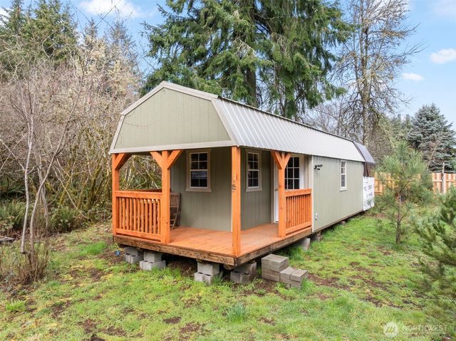 131 Silverthistle Road, Winlock, WA 98596