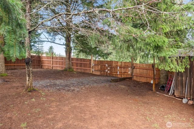 131 Silverthistle Road, Winlock, WA 98596