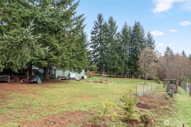 131 Silverthistle Road, Winlock, WA 98596