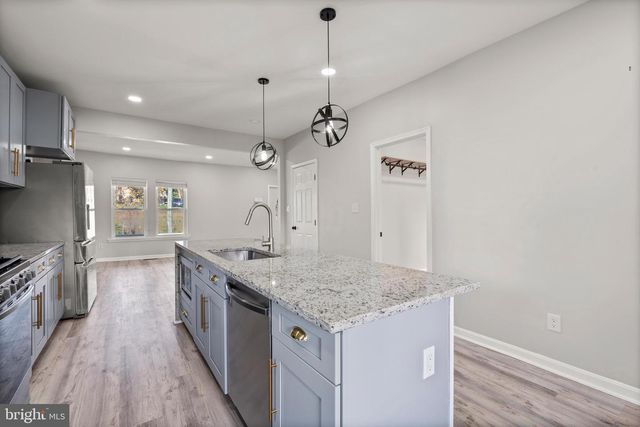 3809 W COLD SPRING LN, Baltimore, MD 21215