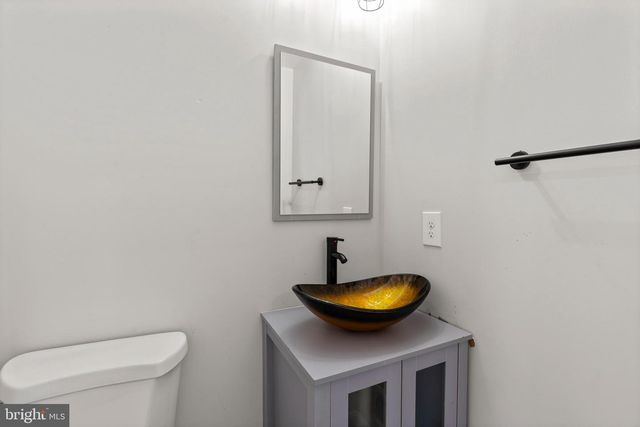 3809 W COLD SPRING LN, Baltimore, MD 21215