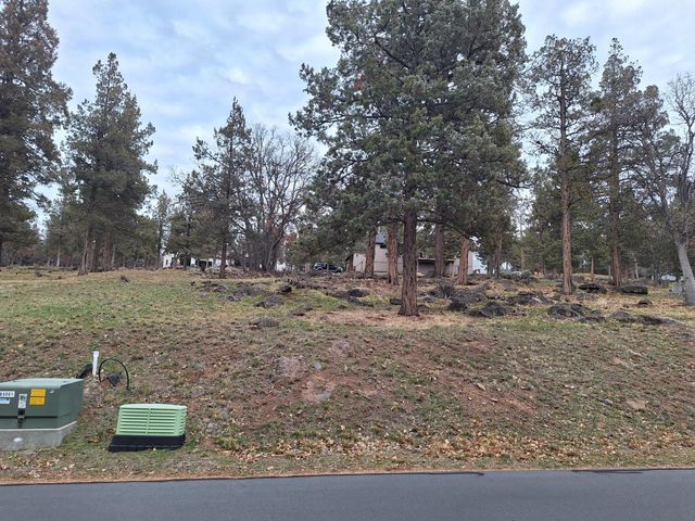 Kestrel Road Lot 553, Klamath Falls, OR 97601