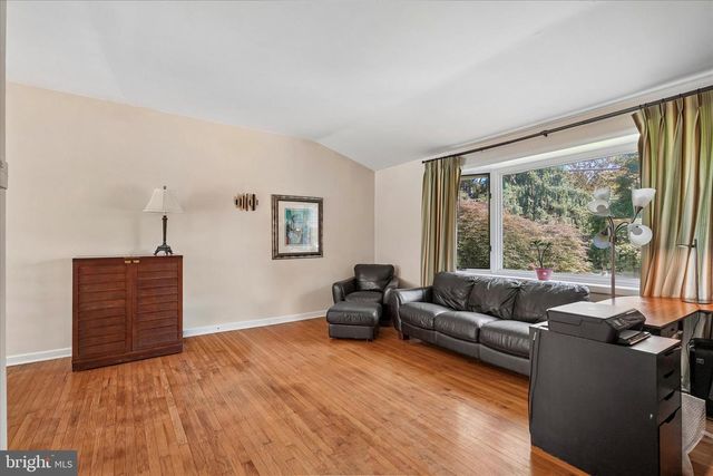 255 SWEDESFORD RD, Malvern, PA 19355