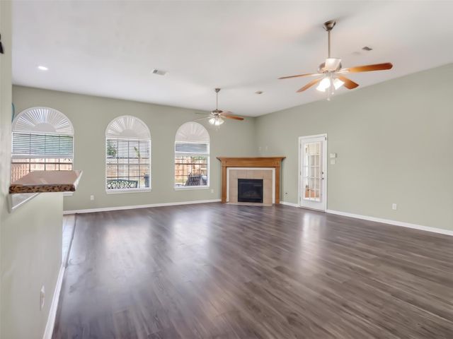 2209 Cochise Trail, League City, TX 77573