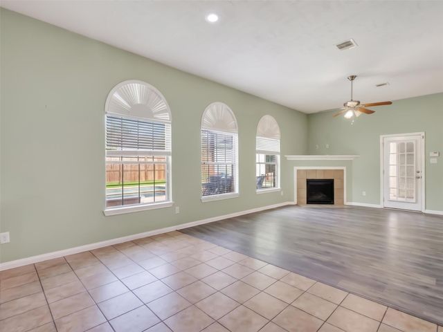 2209 Cochise Trail, League City, TX 77573