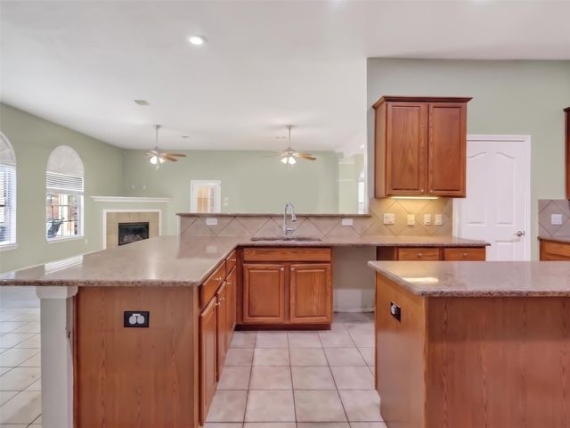 2209 Cochise Trail, League City, TX 77573