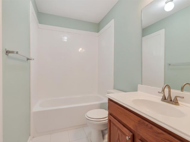 2209 Cochise Trail, League City, TX 77573