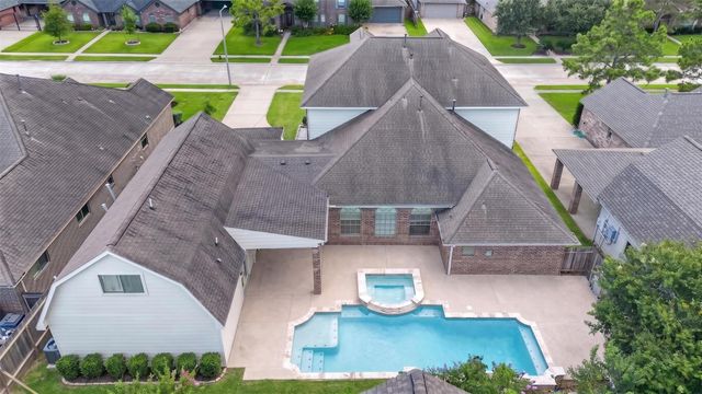 2209 Cochise Trail, League City, TX 77573