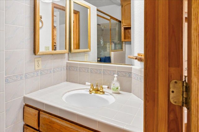 3512 Viader Dr, Modesto, CA 95356