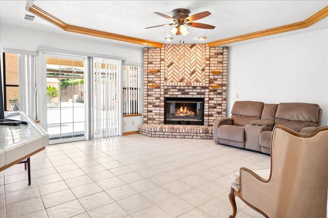 3512 Viader Dr, Modesto, CA 95356