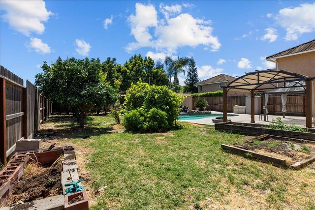 3512 Viader Dr, Modesto, CA 95356