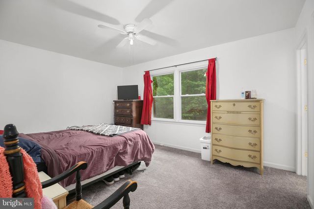 50 LOVETT DR, Fredericksburg, VA 22407