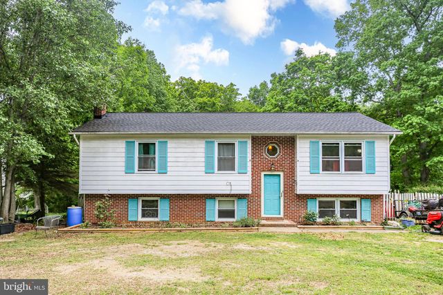 50 LOVETT DR, Fredericksburg, VA 22407