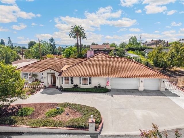 18932 Via Sereno, Yorba Linda, CA 92886
