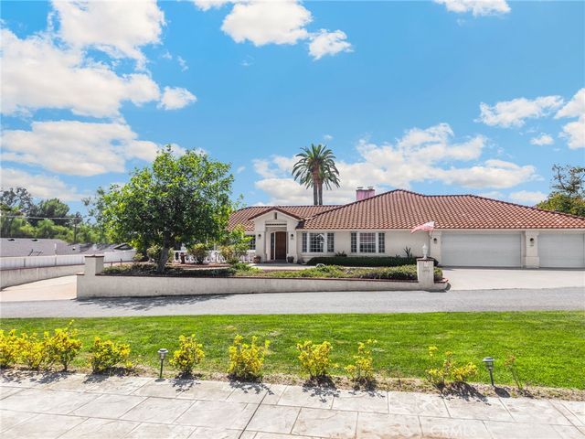18932 Via Sereno, Yorba Linda, CA 92886