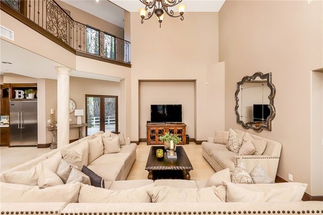 26829 Brooken Avenue, Canyon Country, CA 91387