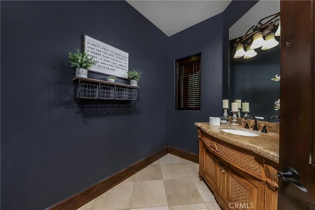 26829 Brooken Avenue, Canyon Country, CA 91387