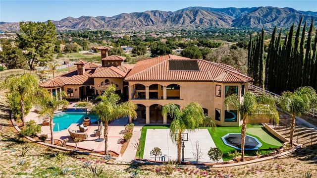 26829 Brooken Avenue, Canyon Country, CA 91387