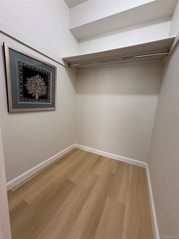4231 Colden Street F7A, Flushing, NY 11355