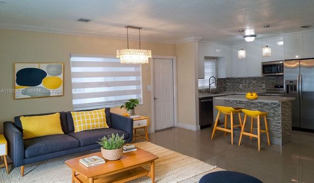 1071 W 66th St 0, Hialeah, FL 33012