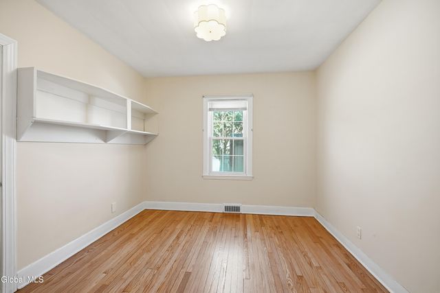 48 Van Schoick Avenue, Albany, NY 12208