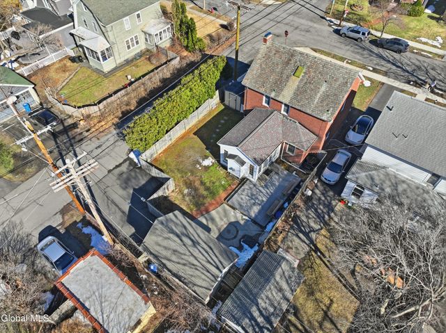 48 Van Schoick Avenue, Albany, NY 12208