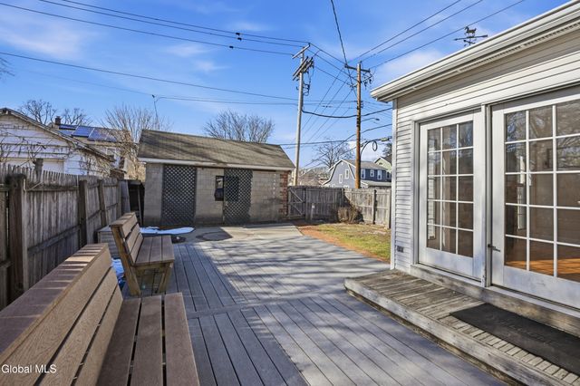 48 Van Schoick Avenue, Albany, NY 12208