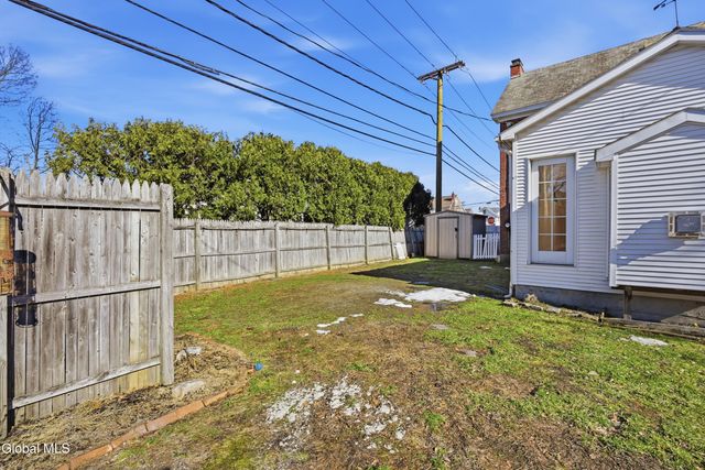 48 Van Schoick Avenue, Albany, NY 12208