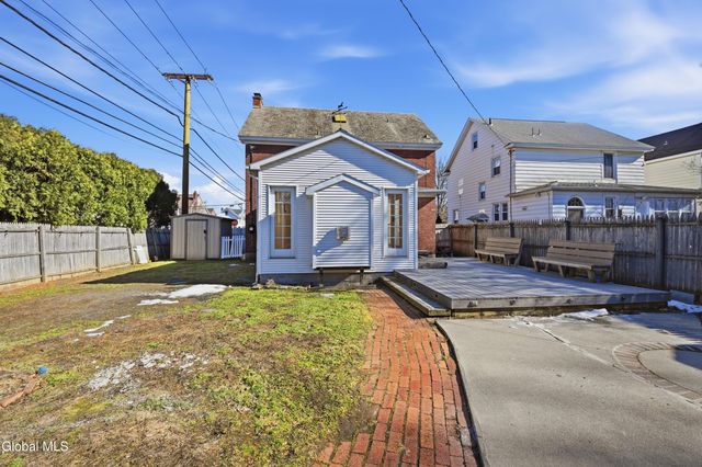 48 Van Schoick Avenue, Albany, NY 12208