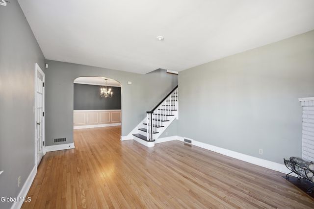 48 Van Schoick Avenue, Albany, NY 12208