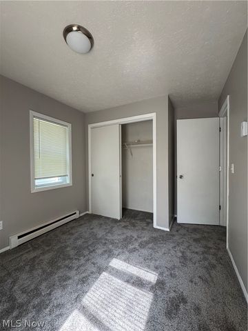 544 Purdue Avenue, Elyria, OH 44035