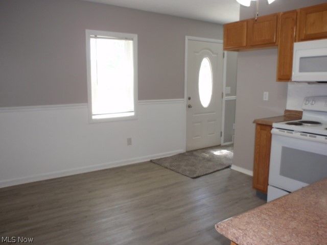 544 Purdue Avenue, Elyria, OH 44035
