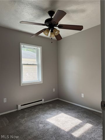544 Purdue Avenue, Elyria, OH 44035