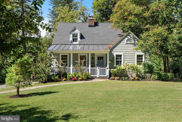 2H DUTTON AVE, Catonsville, MD 21228
