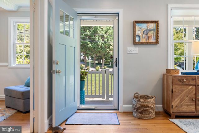 2H DUTTON AVE, Catonsville, MD 21228