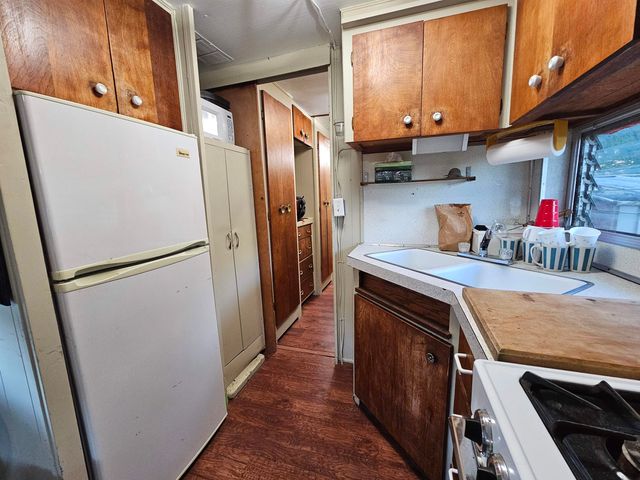 96 LHCS Road, Hubbardton, VT 05735