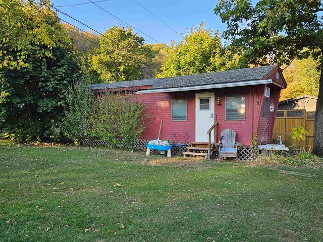96 LHCS Road, Hubbardton, VT 05735