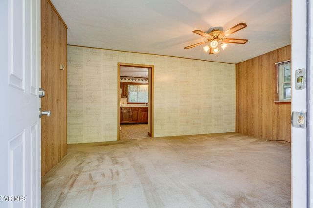 2327 Dry Creek Road, Blackwater, VA 24221