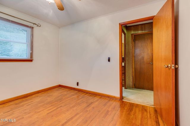 2327 Dry Creek Road, Blackwater, VA 24221