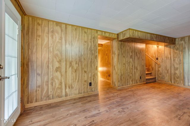 2327 Dry Creek Road, Blackwater, VA 24221