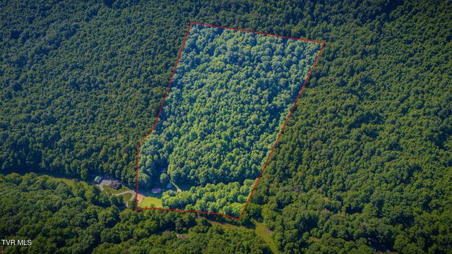 2327 Dry Creek Road, Blackwater, VA 24221