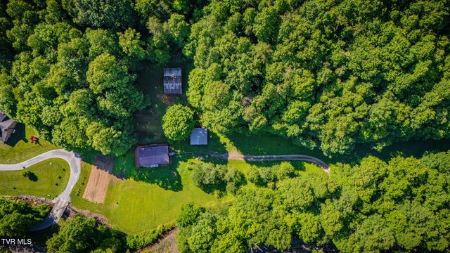 2327 Dry Creek Road, Blackwater, VA 24221