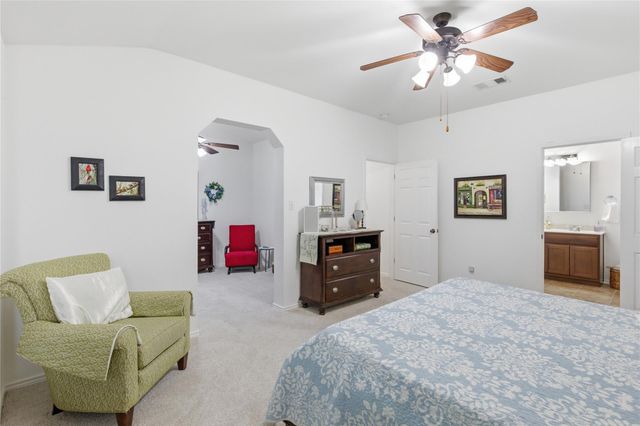 180 Mystic Shadow LN, Buda, TX 78610