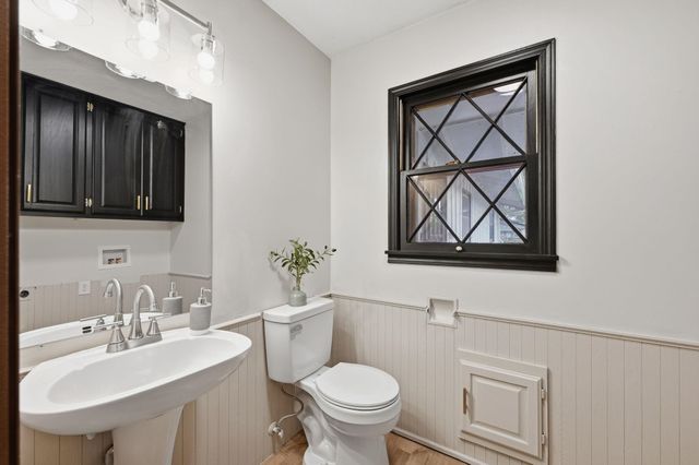 4001 W Bella Vista, Wichita, KS 67212