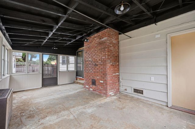 4001 W Bella Vista, Wichita, KS 67212