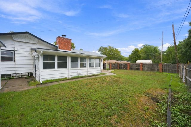 4001 W Bella Vista, Wichita, KS 67212