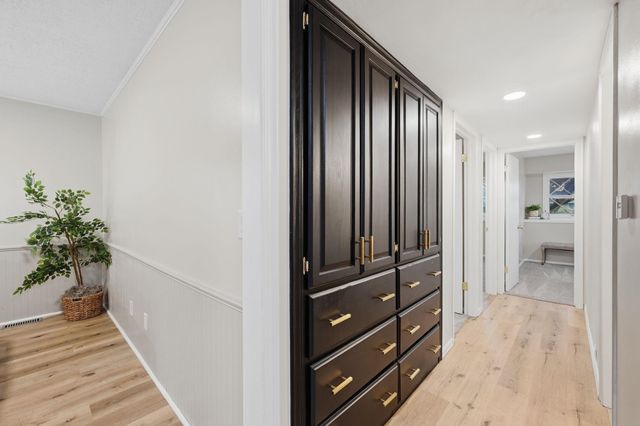 4001 W Bella Vista, Wichita, KS 67212