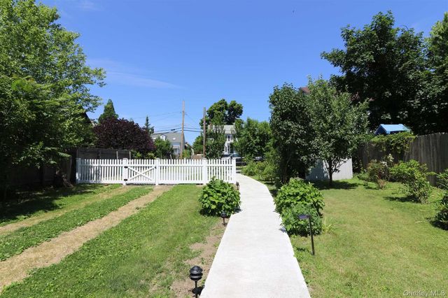 84 E Main Street, Beacon, NY 12508